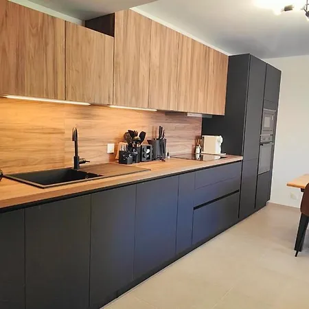 דירה Spacious With Lovely Terrace Saint-Raphaël