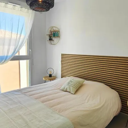 דירה Spacious With Lovely Terrace Saint-Raphaël